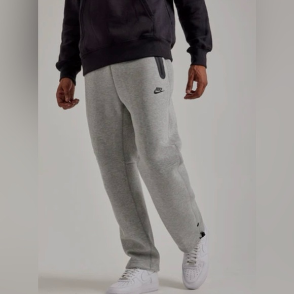 Nike Other - Nike Tech Sweatpants Size Large